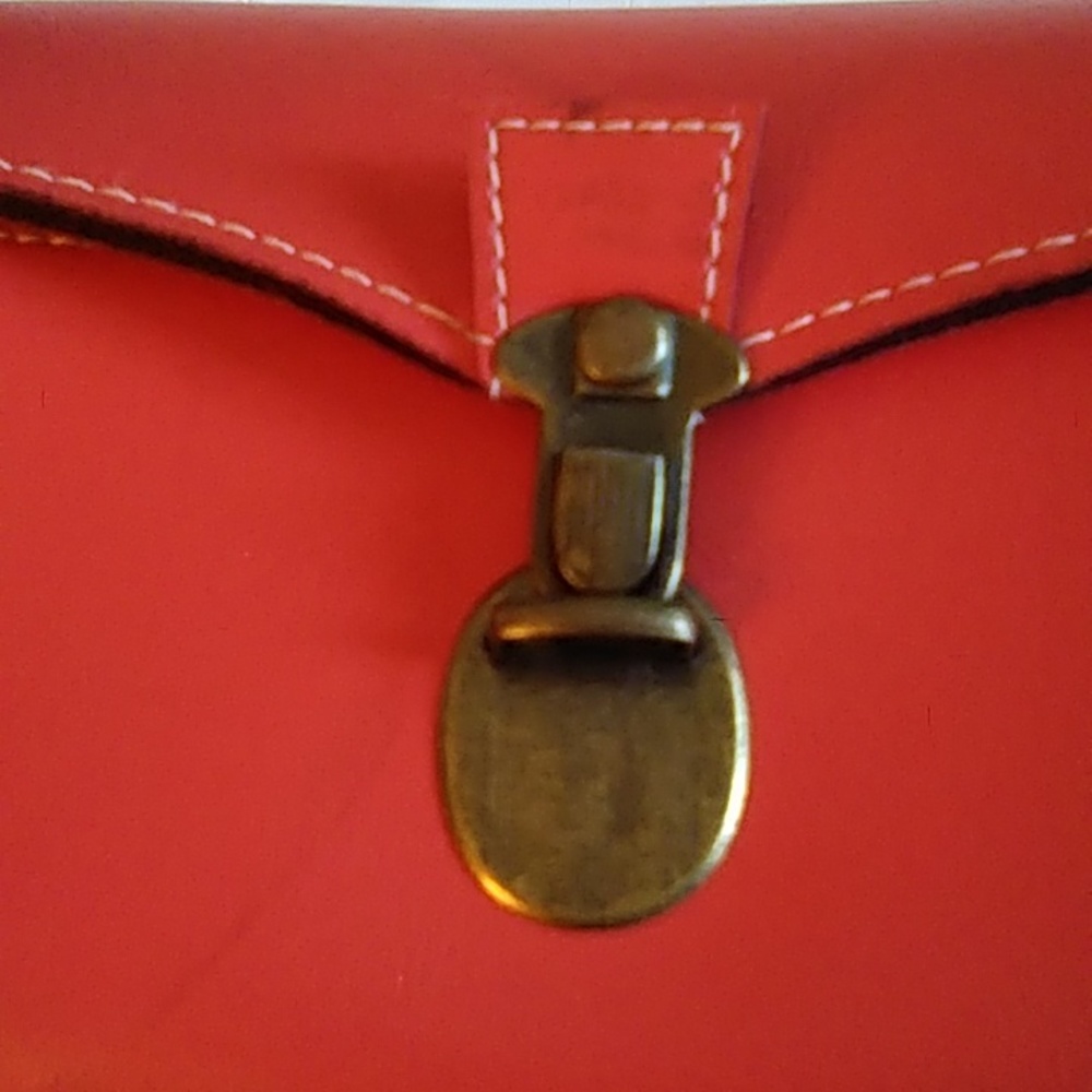 Ladies Wallet - Picture 10 of 10
